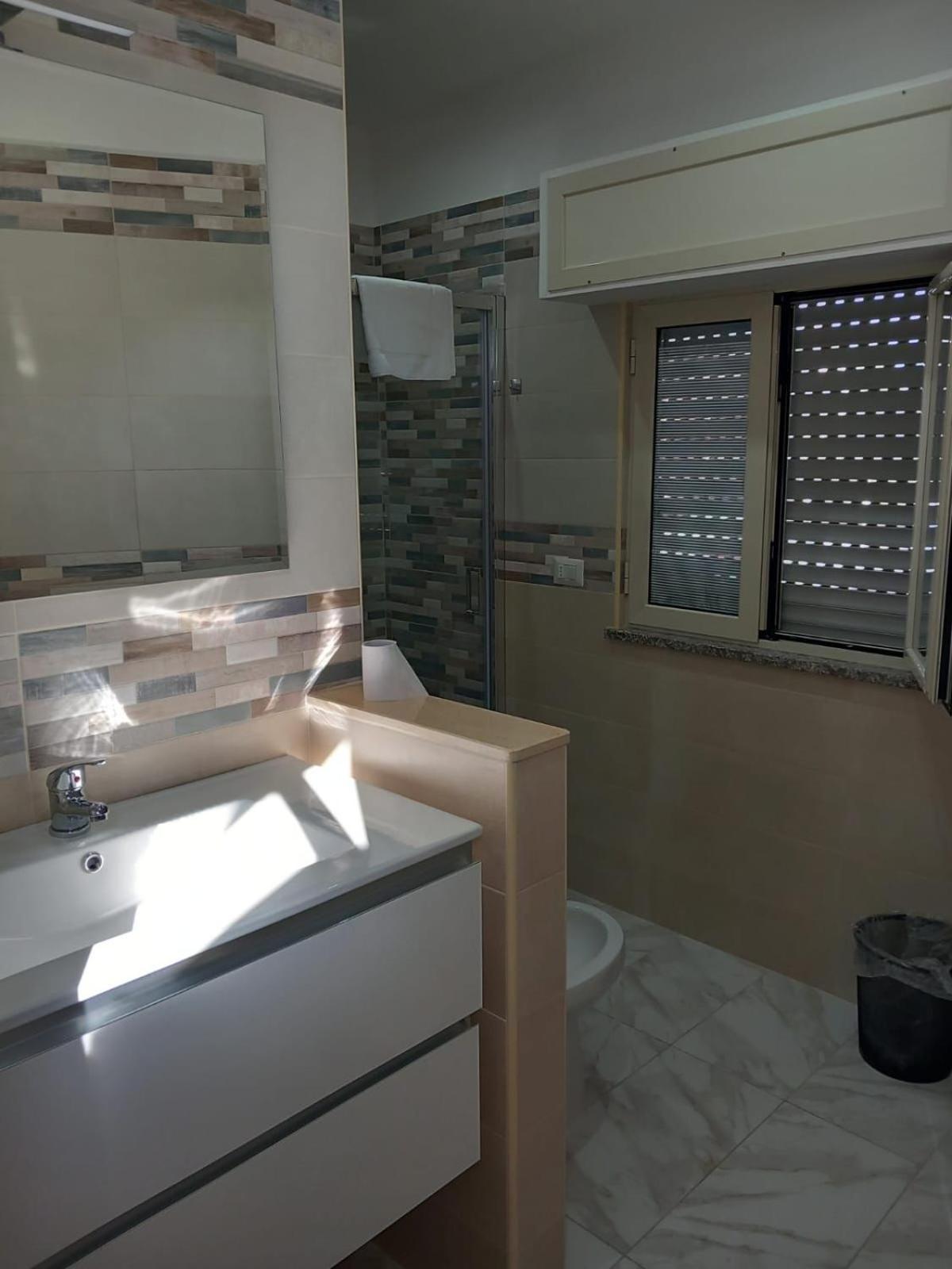 B&B Paestum Room Екстериор снимка